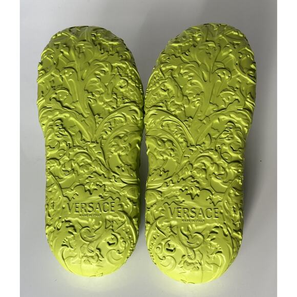 NIB $525 Versace Medusa Head Slides Pool Sandals Green 7 US (40 Eu) 1005746 IT - Picture 11 of 13